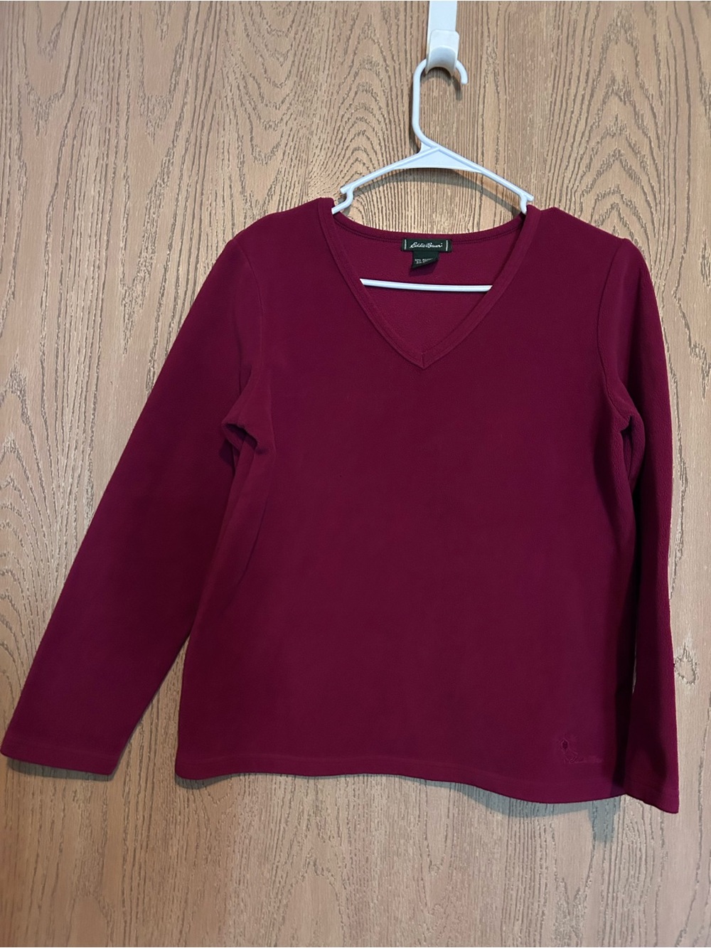 Eddie Bauer Women's size small petite V-Neck Sweater